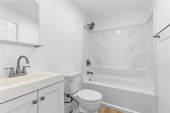 536 Hampton Road, Burbank, California 91504