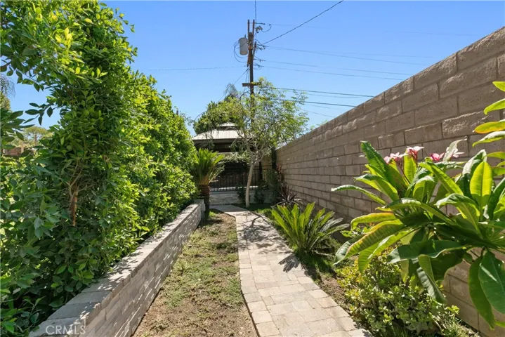 536 Hampton Road, Burbank, California 91504