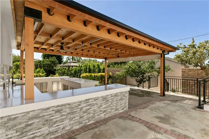 536 Hampton Road, Burbank, California 91504