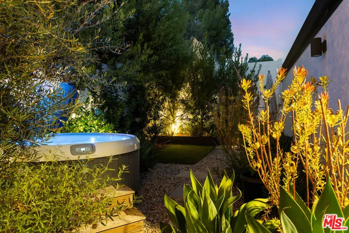 22667 Margarita Drive, Los Angeles, California 91364