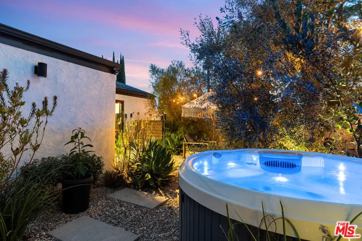 22667 Margarita Drive, Los Angeles, California 91364