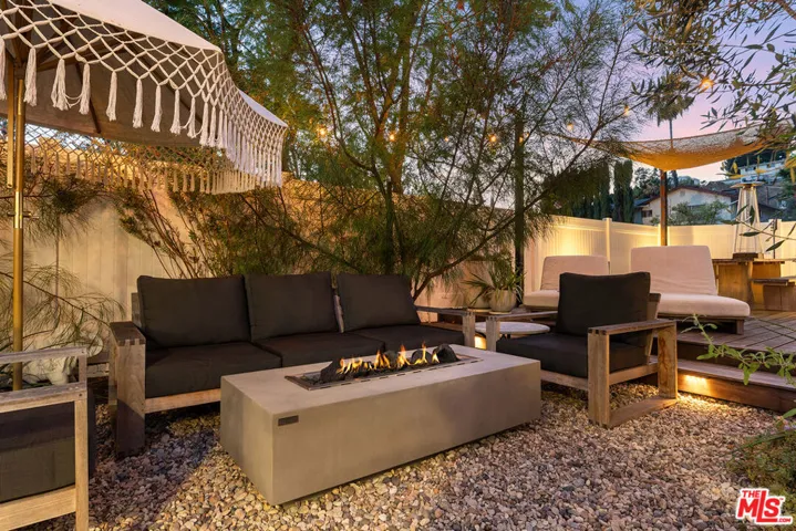 22667 Margarita Drive, Los Angeles, California 91364