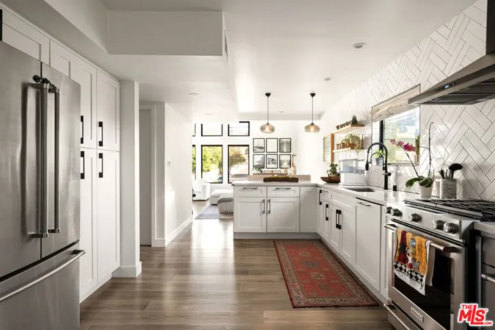 22667 Margarita Drive, Los Angeles, California 91364
