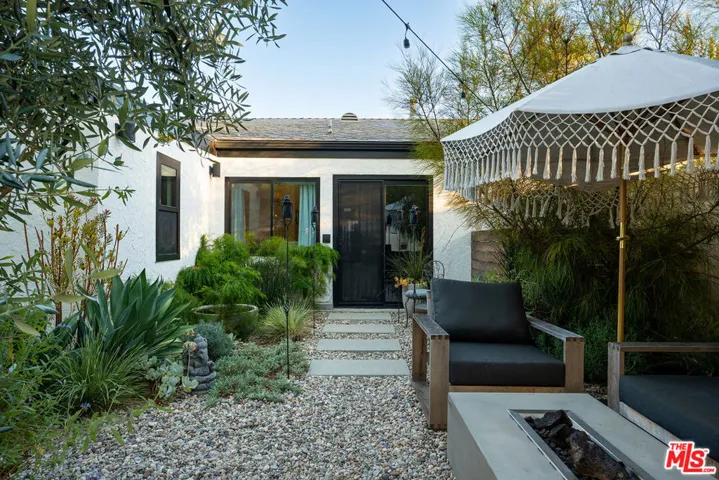 22667 Margarita Drive, Los Angeles, California 91364