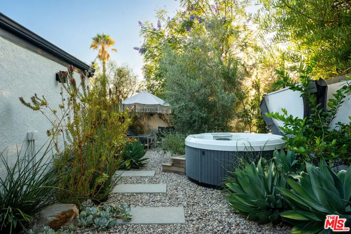 22667 Margarita Drive, Los Angeles, California 91364
