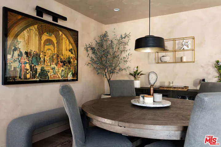 22667 Margarita Drive, Los Angeles, California 91364