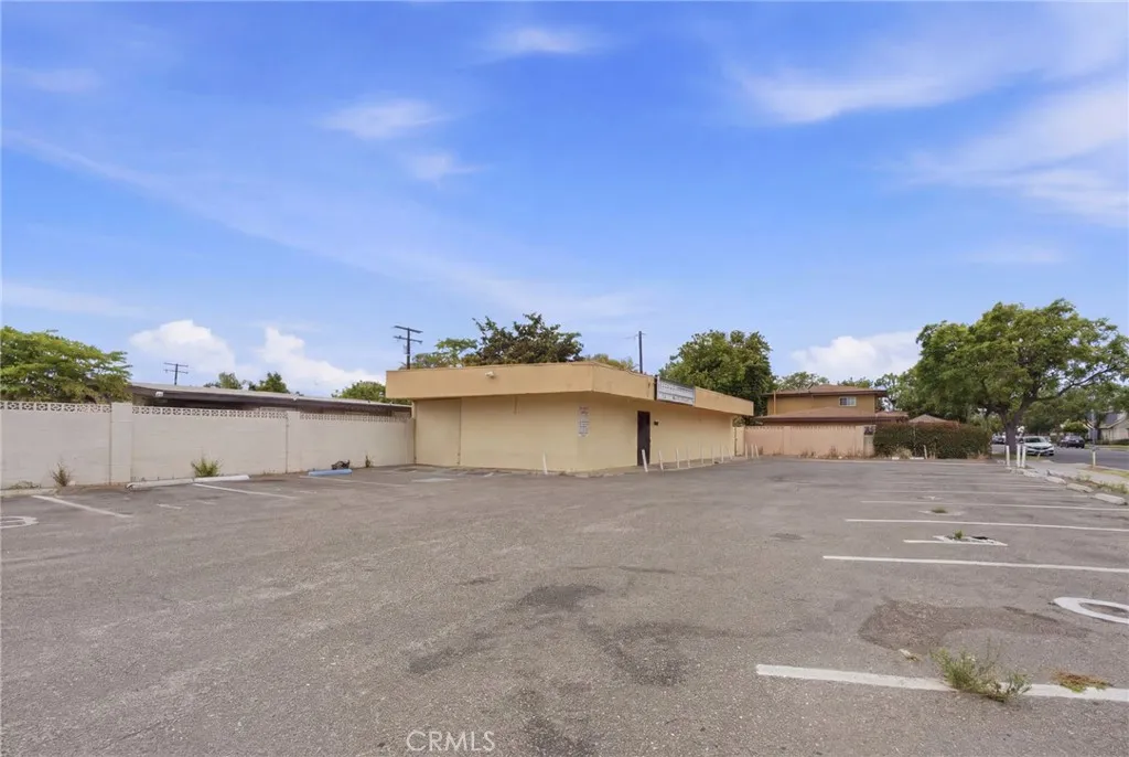 1902 S Standard, Santa Ana, California 92707 — photo 4