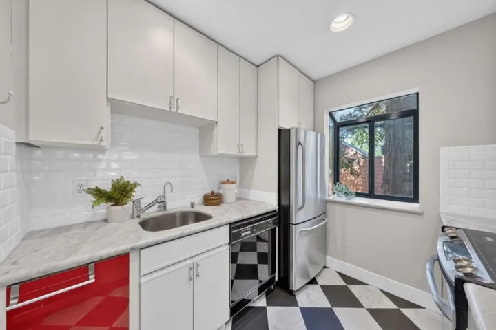 4250 El Camino Real C226, Palo Alto, California 94306