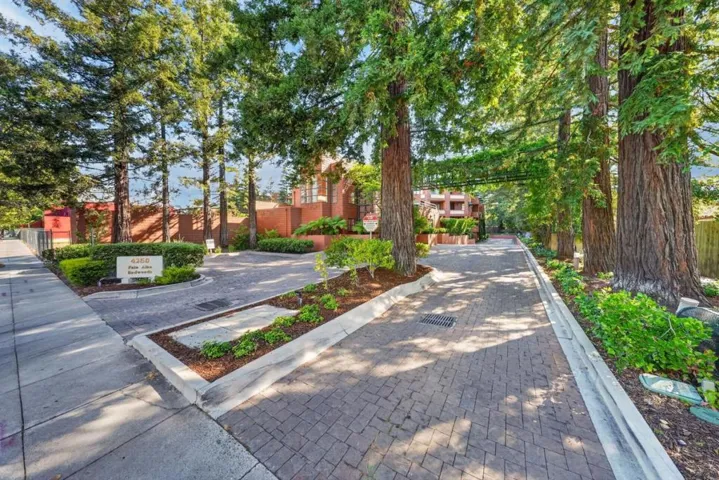 4250 El Camino Real C226, Palo Alto, California 94306