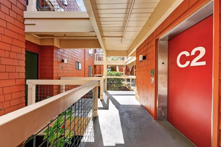 4250 El Camino Real C226, Palo Alto, California 94306