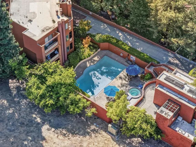 4250 El Camino Real C226, Palo Alto, California 94306