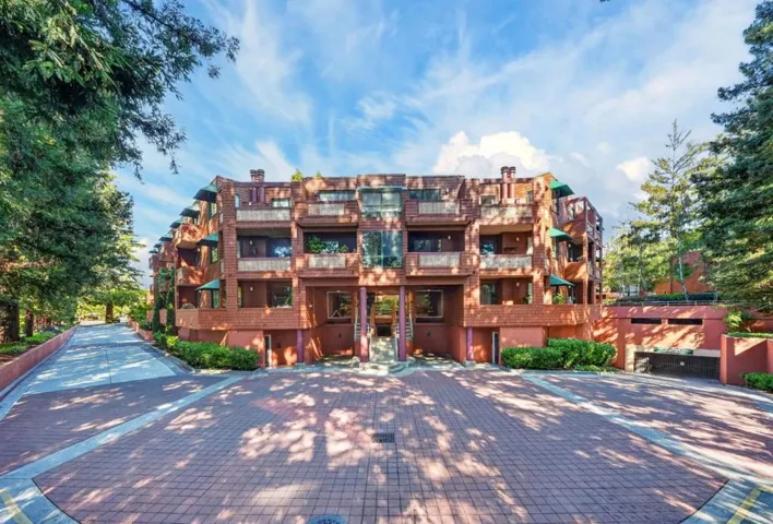 4250 El Camino Real C226, Palo Alto, California 94306