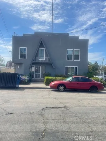 422 Warren, Inglewood, California 90302