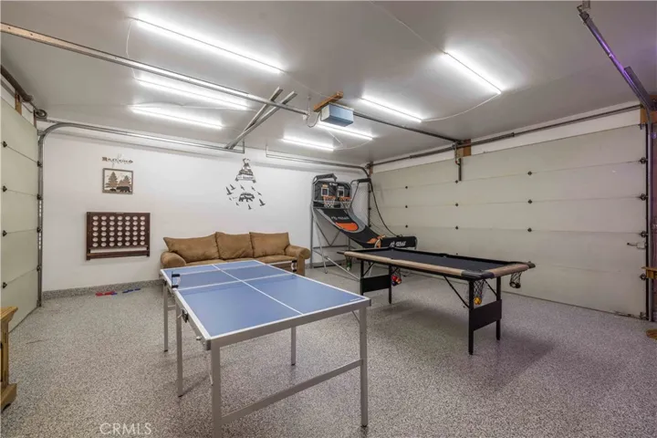 2 Car Garage
