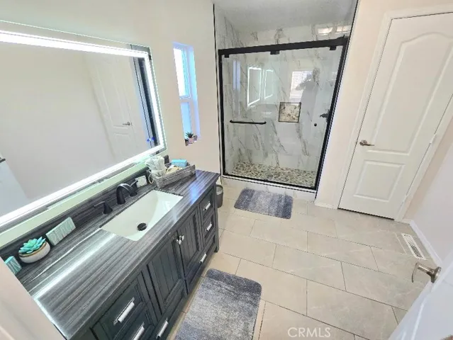 Upgraded Master Bathroom