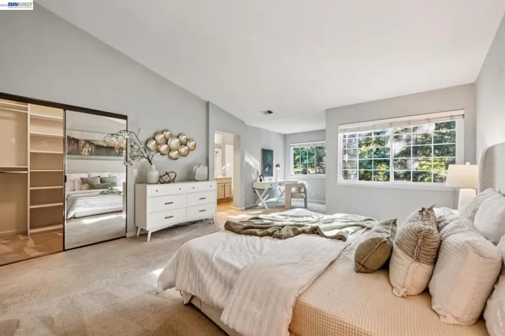 7482 Oxford Circle, Dublin, California 94568