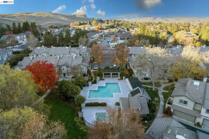 7482 Oxford Circle, Dublin, California 94568