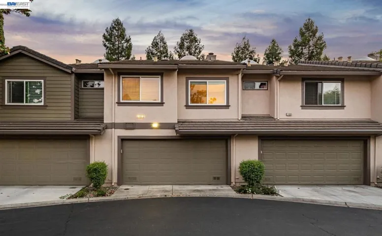 7482 Oxford Circle, Dublin, California 94568