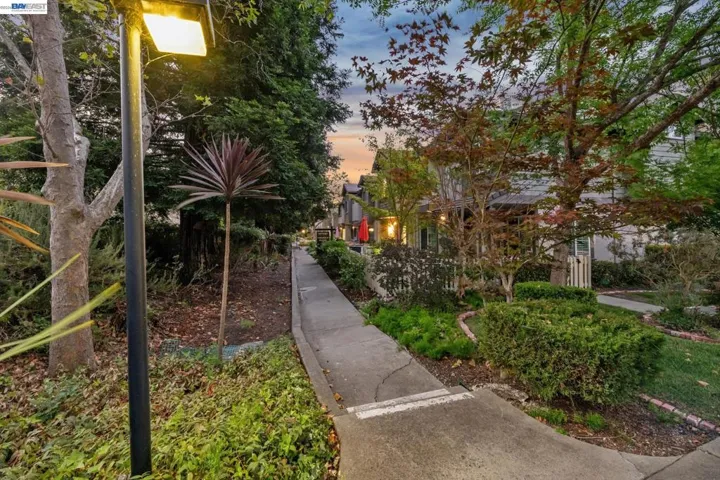 7482 Oxford Circle, Dublin, California 94568