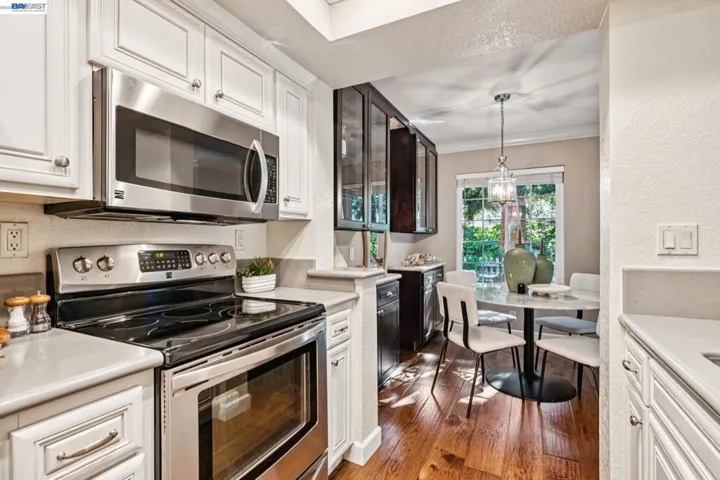 7482 Oxford Circle, Dublin, California 94568