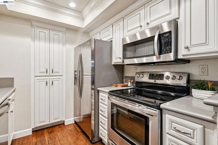 7482 Oxford Circle, Dublin, California 94568