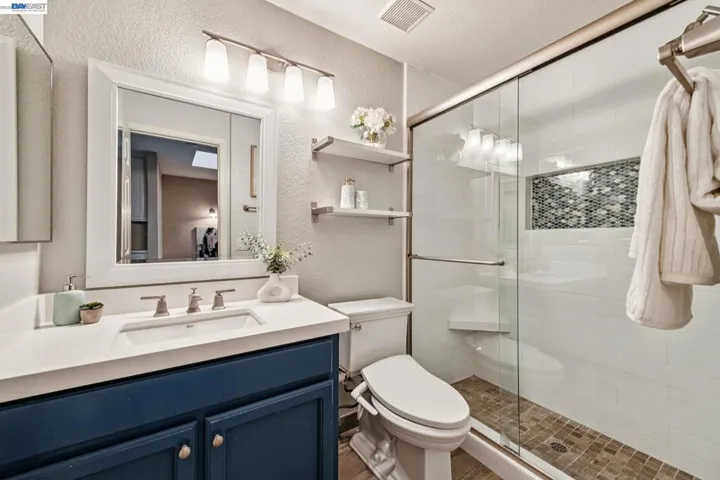 7482 Oxford Circle, Dublin, California 94568