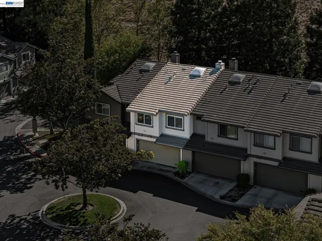 7482 Oxford Circle, Dublin, California 94568