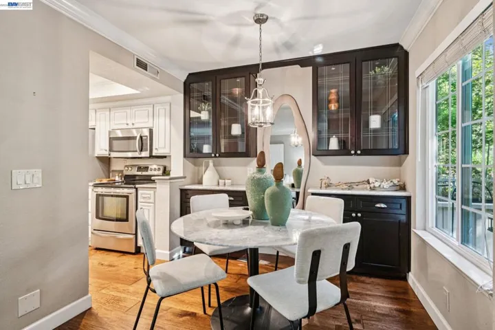 7482 Oxford Circle, Dublin, California 94568