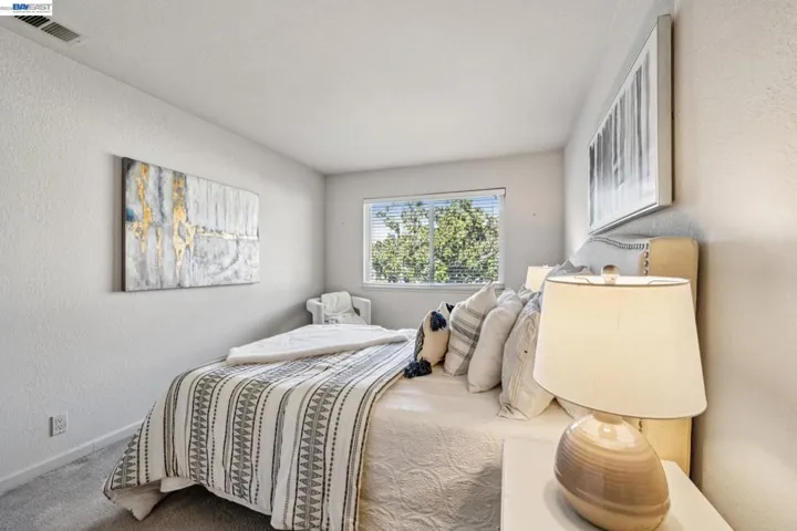 7482 Oxford Circle, Dublin, California 94568