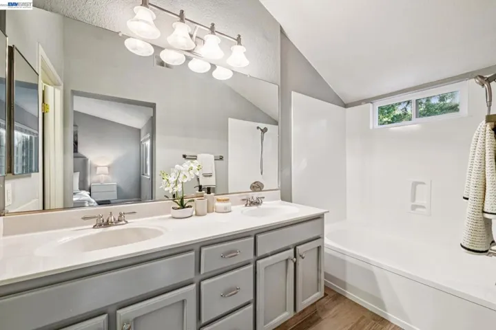 7482 Oxford Circle, Dublin, California 94568