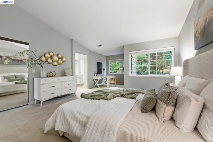 7482 Oxford Circle, Dublin, California 94568