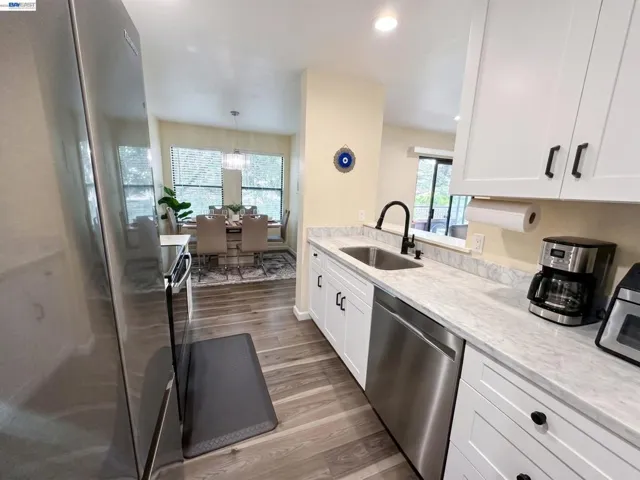 29599 Vanderbilt St 204, Hayward, California 94544 — photo 4