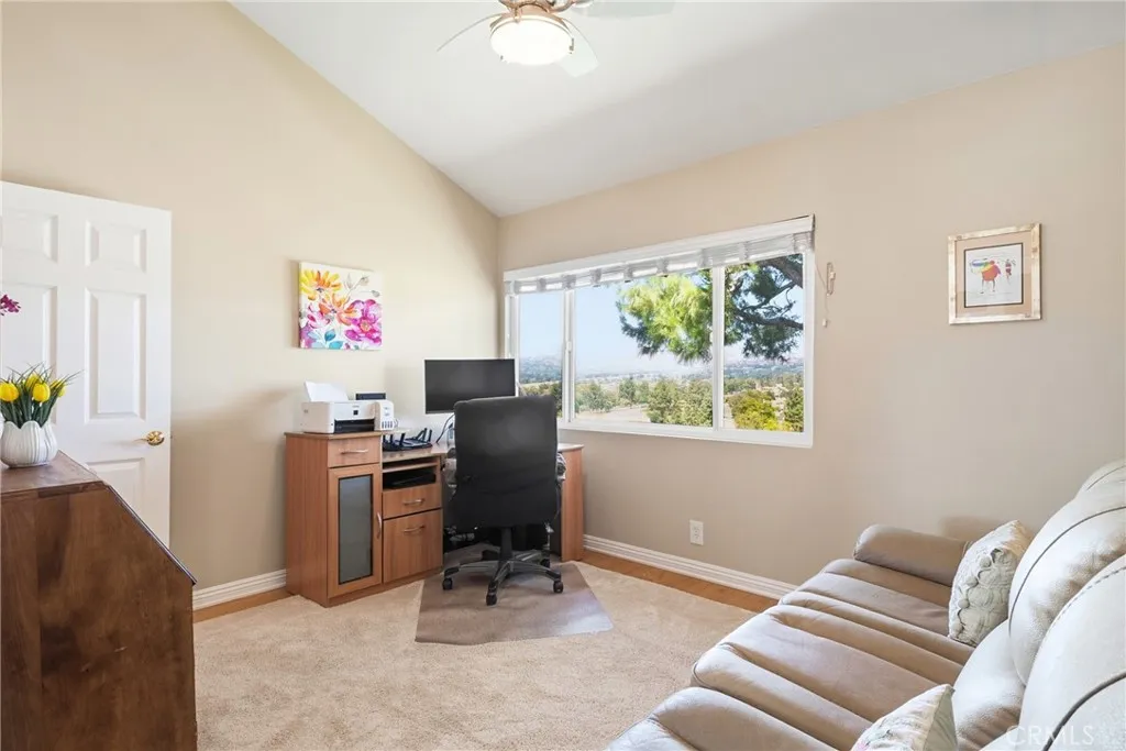 Guest bedroom 1