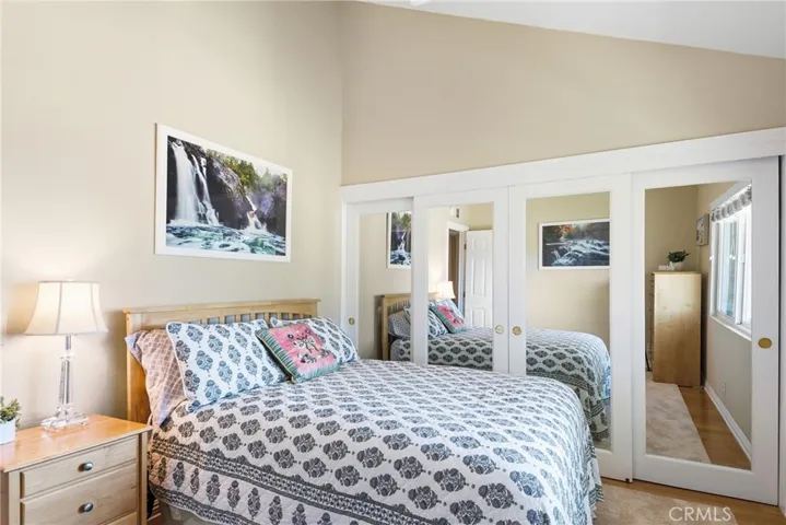 Guest bedroom 2