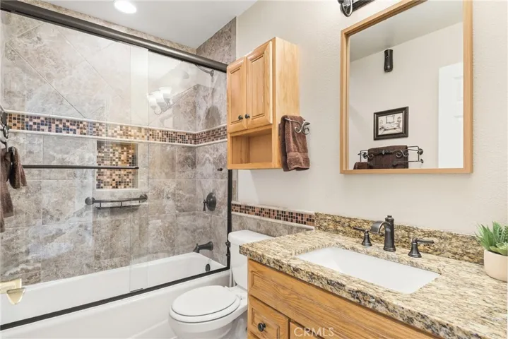 Upstairs guest bathroom