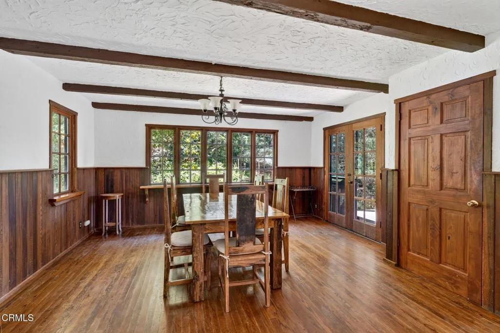 11 dining room