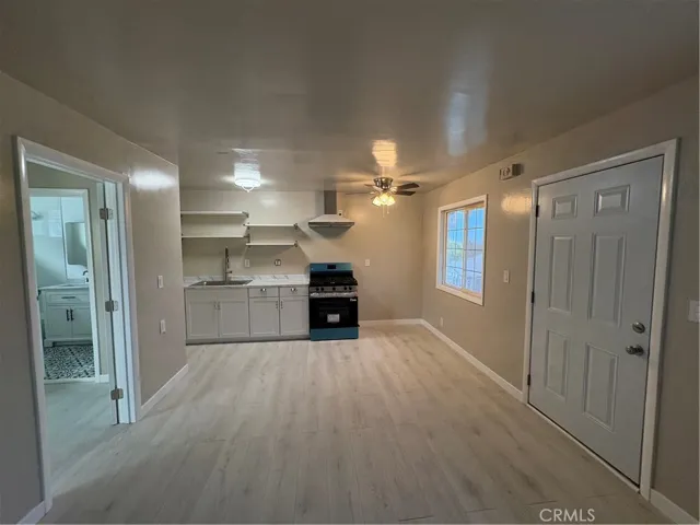 12401 Dorland, Whittier, California 90601