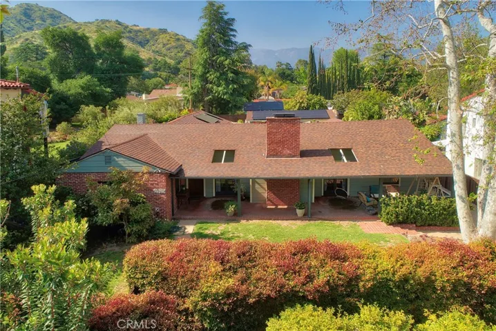 1525 Opechee Way, Glendale, California 91208