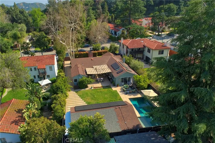 1525 Opechee Way, Glendale, California 91208