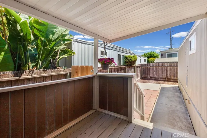Usable side yard with deck