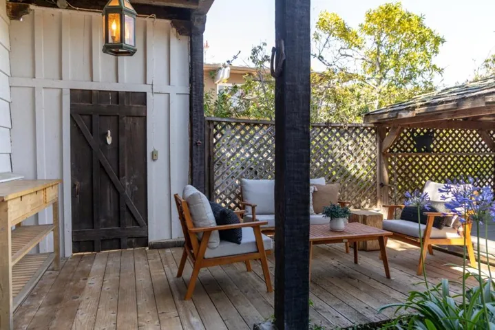 1122 Harrison Street, Monterey, California 93940