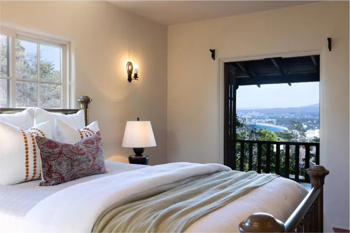 1122 Harrison Street, Monterey, California 93940