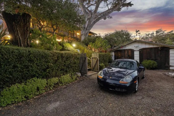 1122 Harrison Street, Monterey, California 93940