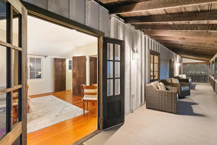 1122 Harrison Street, Monterey, California 93940