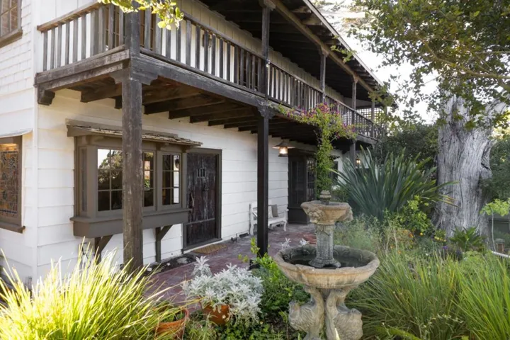 1122 Harrison Street, Monterey, California 93940