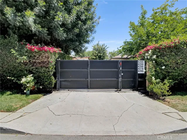 4268 Troost Avenue, Studio City, California 91604