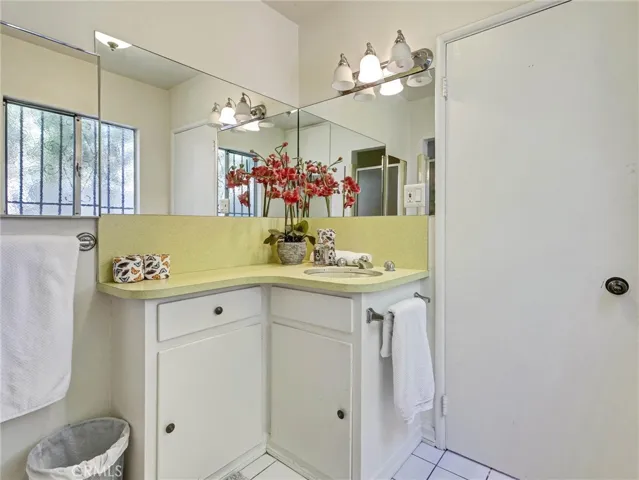 4268 Troost Avenue, Studio City, California 91604