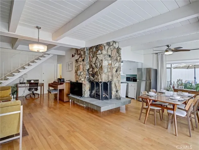 4268 Troost Avenue, Studio City, California 91604