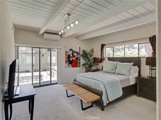 4268 Troost Avenue, Studio City, California 91604