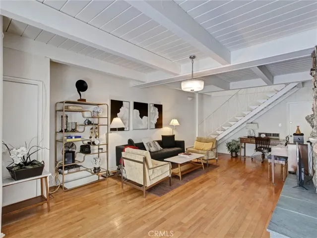4268 Troost Avenue, Studio City, California 91604